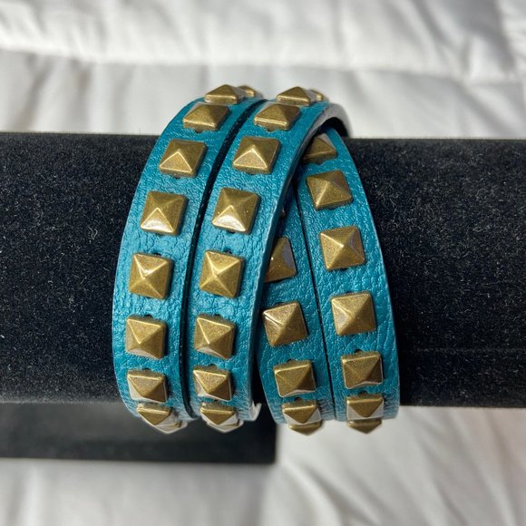 Turquoise Gem-Studded Wrap-Around Bracelet - Picture 2 of 5